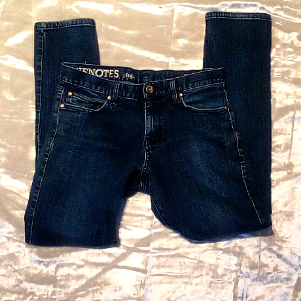 Super Skinny Low Rise Bluenotes Jeans